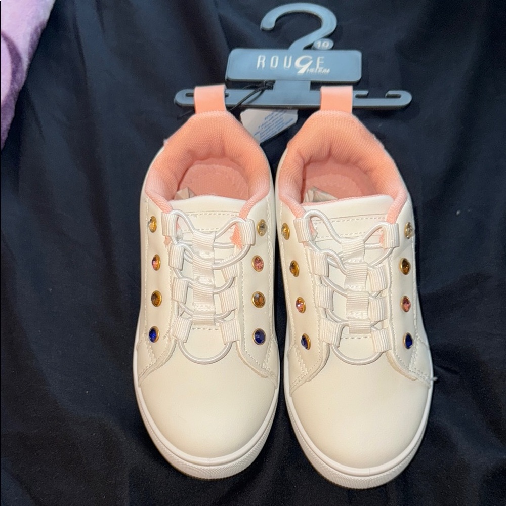 Rouge White  Sneakers  Low-Top Faux Leather